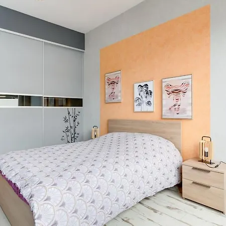 Superbe A Minute A Pied De La Gare Apartamento