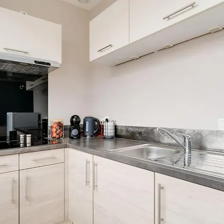 Superbe A Minute A Pied De La Gare Lejlighed Épinal