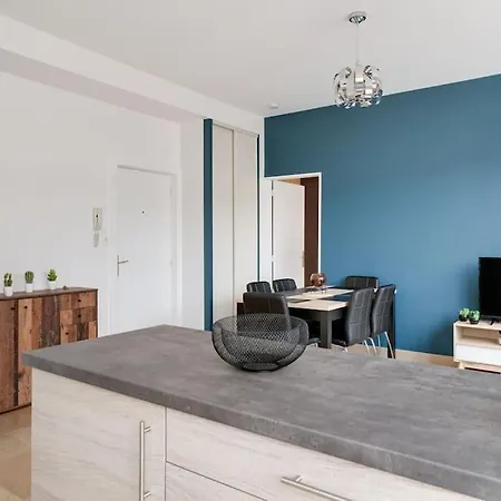 Superbe A Minute A Pied De La Gare * Épinal