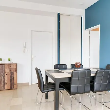 Apartment Superbe A Minute A Pied De La Gare